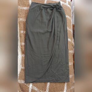 ASPESI Midi Length Skirts -  Front Wrap Khaki Green Made in Italy Size 42